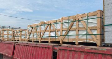 哈密 芝麻白花岗岩地铺石出口专车-泰国游