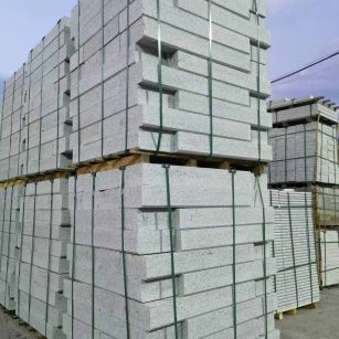 哈密 芝麻白花岗岩路沿石，路缘石，路肩石，道牙，立缘石，马路牙子，街沿石，侧石等