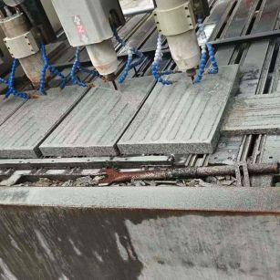 哈密 芝麻白花岗岩荔枝面盲道雕刻