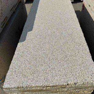 哈密 黄金麻花岗岩荔枝面毛板，半成品