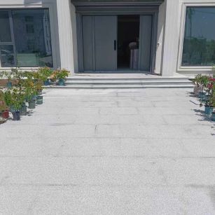 哈密 芝麻白花岗岩地铺石地面铺装