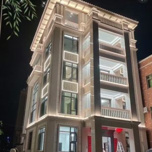 哈密 芝麻白花岗岩别墅外墙夜间效果