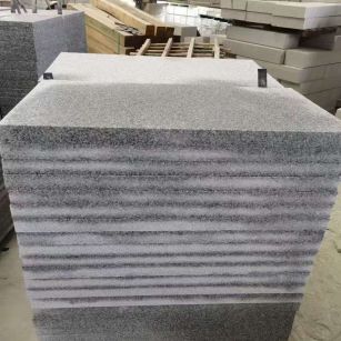 哈密 芝麻白5公分火烧地铺成品，900*400，规格可定制