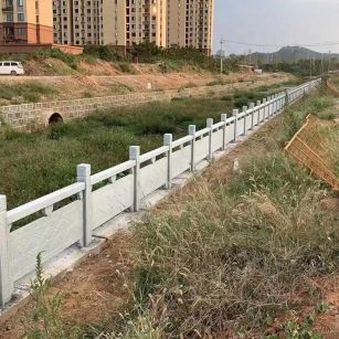 哈密 白麻河道栏杆效果展示图