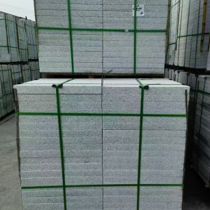 哈密 芝麻白火烧，园林广场市政工程地铺石，1.8~5.0厚均有现货