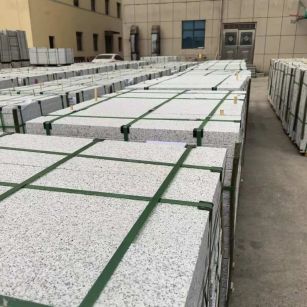 哈密 白麻花岗岩5.0公分荔枝面地铺石