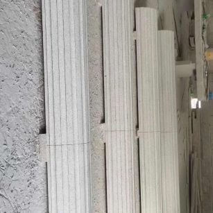 哈密 花岗岩厂家带你看白麻花岗岩门楼大柱柱皮