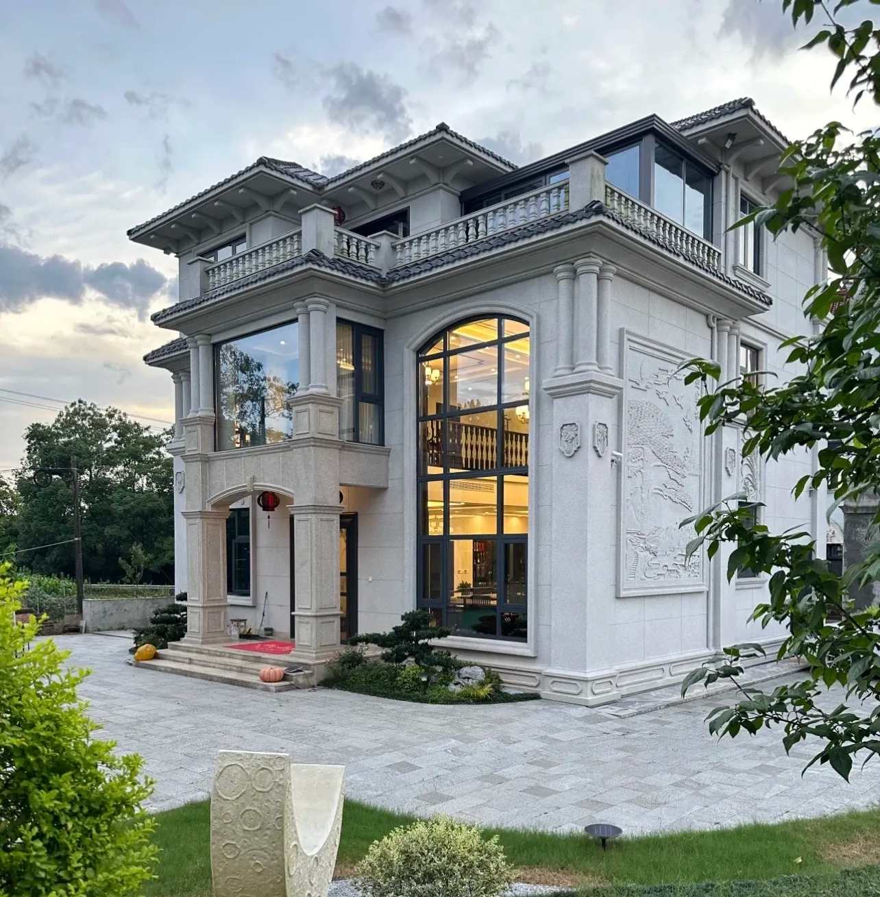 哈密 白麻花岗岩私人别墅干挂石材豪华定制