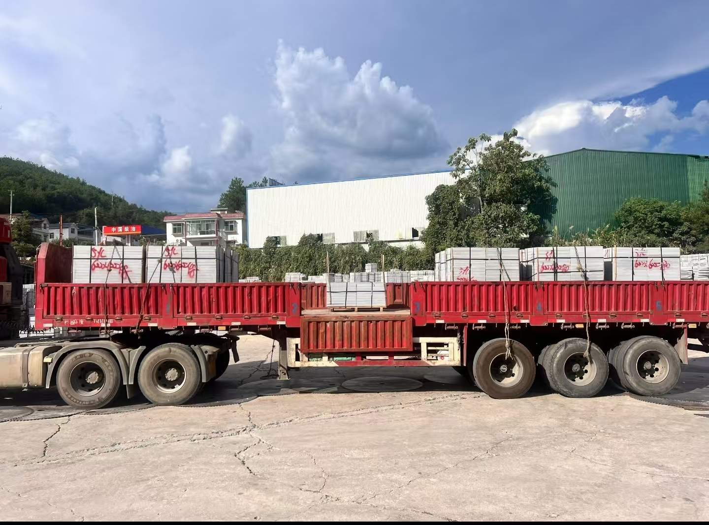 哈密 芝麻灰花岗岩地铺石出货日常